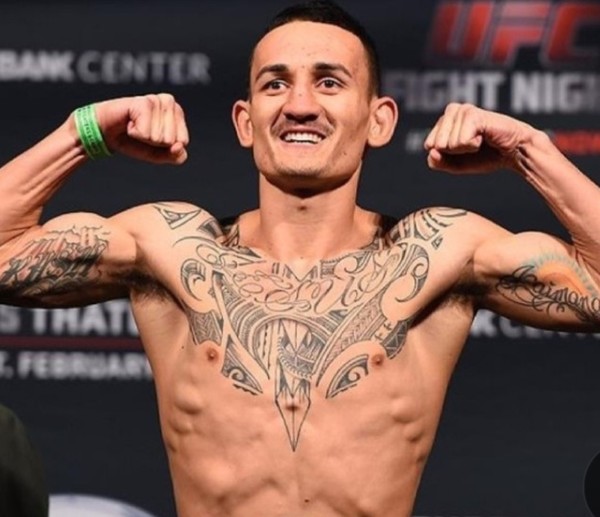 할로웨이의 UFC 라이트급 판도를 예측하며, '핌블렛과 토푸리아를 꺾을 수도 있다'고 전망한다. 썸네일 이미지
